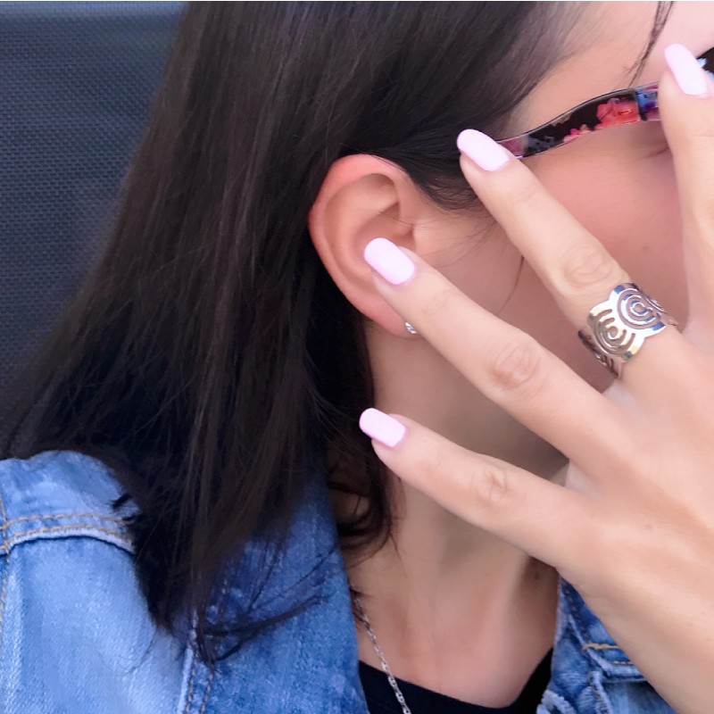 Ženski prstan iz srebra čistine 925 z gladkim sijaj vzorcem za vse velikosti prstov