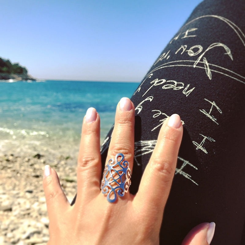 Ženski prstan iz srebra čistine 925 z gladkim sijaj vzorcem za vse velikosti prstov